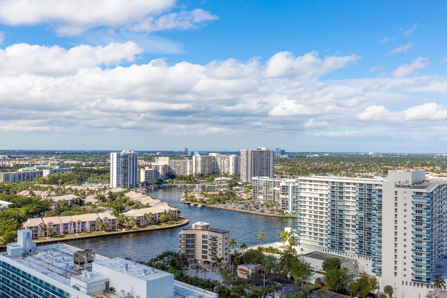 Ocean View 1 Bed On The Beach 19Th Floor Hollywood Hallandale Beach Exterior photo